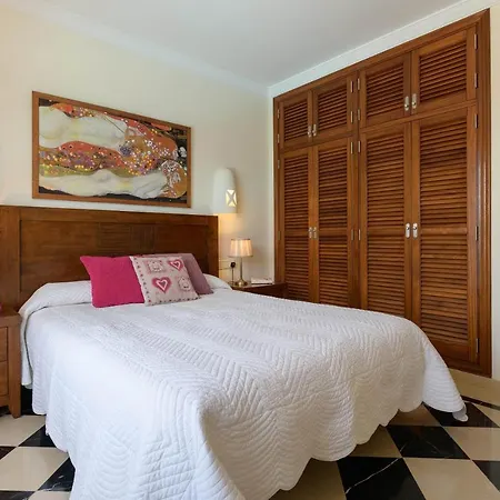 Esterlicia Коста Бланка