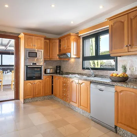 Esterlicia Коста Бланка