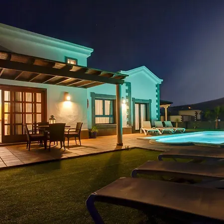 Esterlicia Вилла