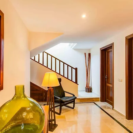 Esterlicia Вилла *