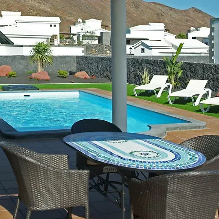 Esterlicia Коста Бланка